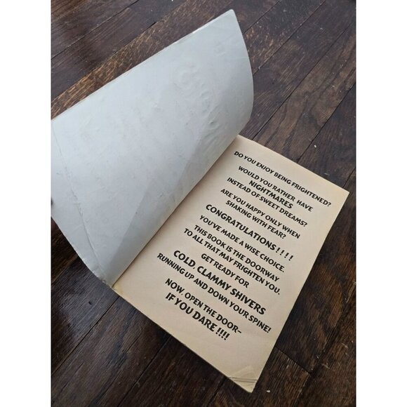 Shivers The Enchanted Attic by M.D. Spenser Horror Paperback Book Vintage 1996 - Picture 3 of 9